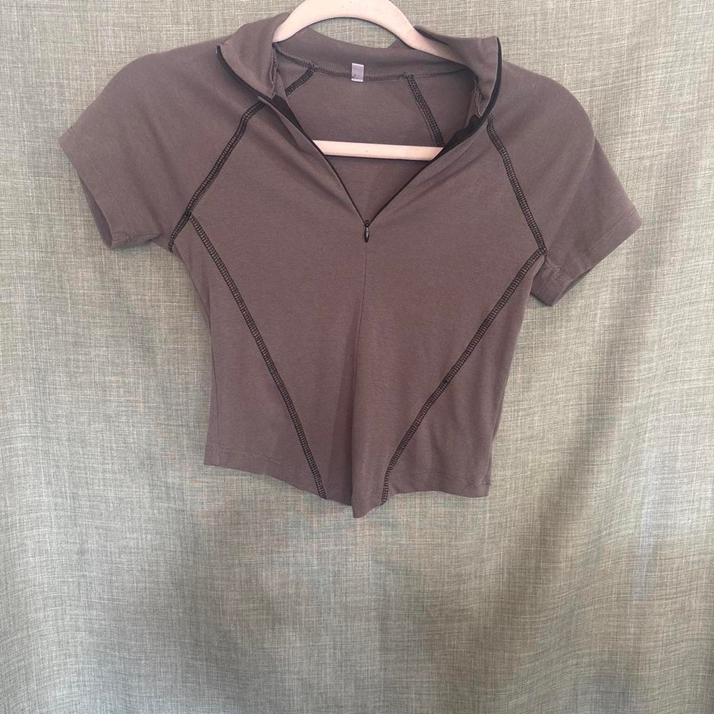 Zip up crop top